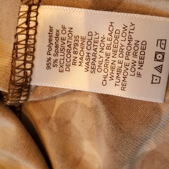 Susan Graver Geo Print Top - Picture 7 of 7